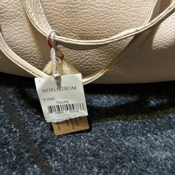 Street Level - Picture 6 of 7